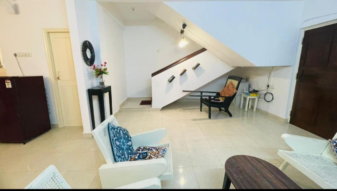 Goa Suites Holiday Home 칼랑굿 외부 사진